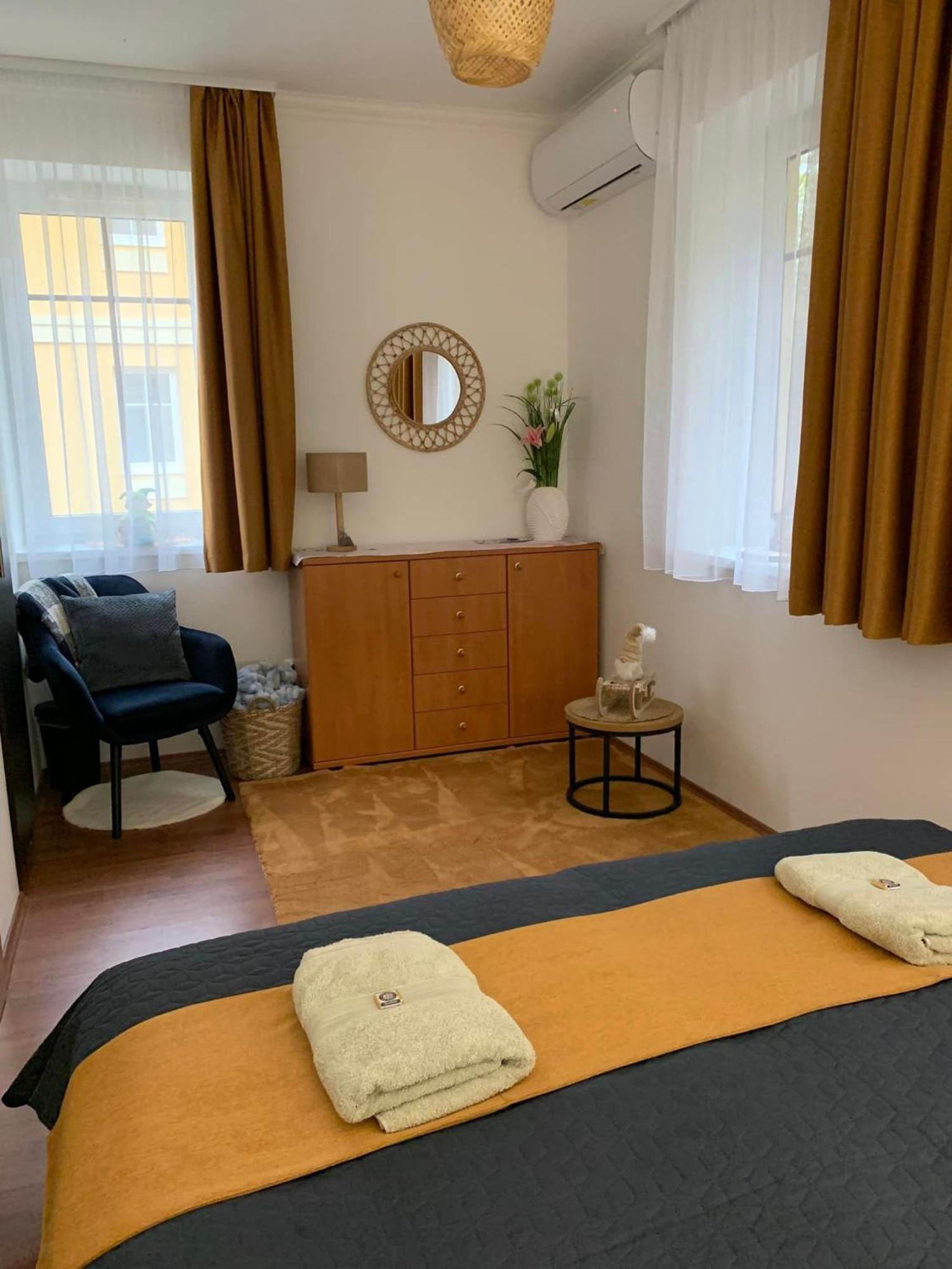 Sovirag Apartman Egerszalók Exteriör bild