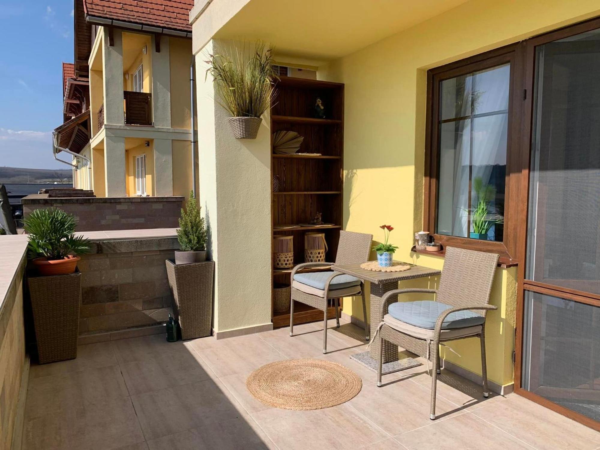 Sovirag Apartman Egerszalók Exteriör bild